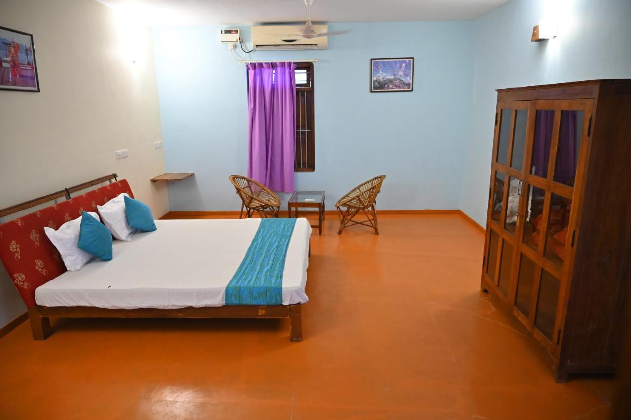 Les Boganveillea Heritage Guest House Ауровил Екстериор снимка