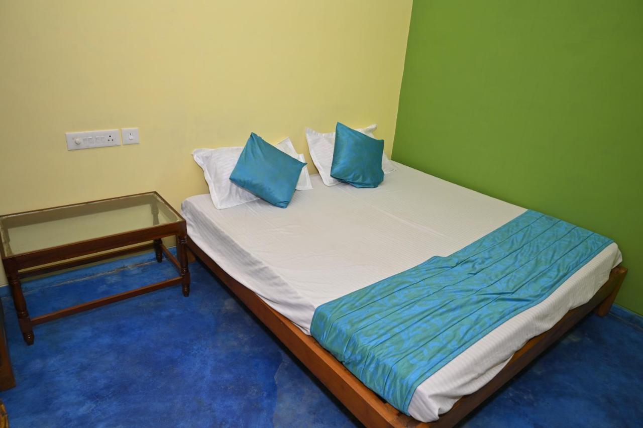 Les Boganveillea Heritage Guest House Ауровил Екстериор снимка